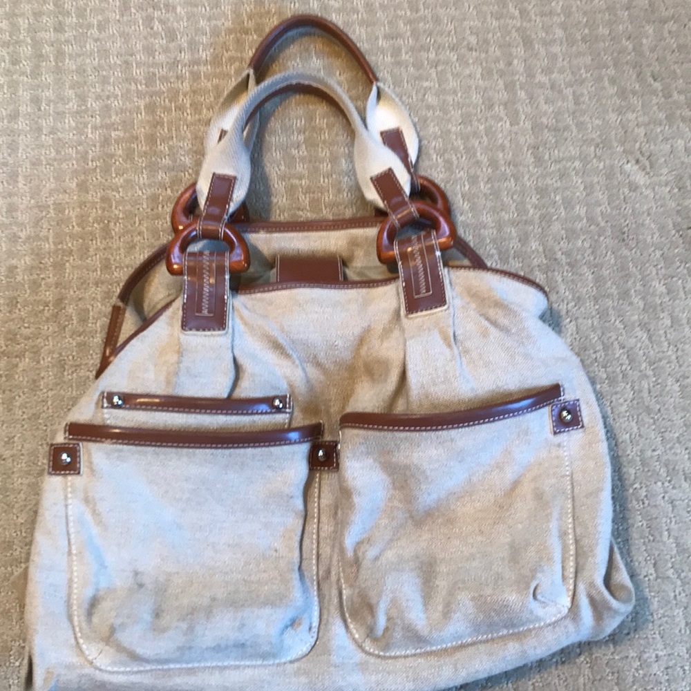 Lord & Taylor Hand bag
